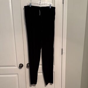 GAP Women’s Black Velvet Wide Leg Pull on Pants with Tie Waist size XL Tall